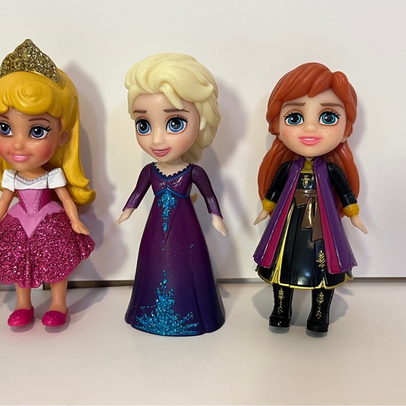 Disney Frozen Elsa Anna and Aurora Pappy Doll Lot Figure PVC Toys Mini Adventure - Picture 2 of 13
